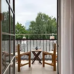 Neris Apartments